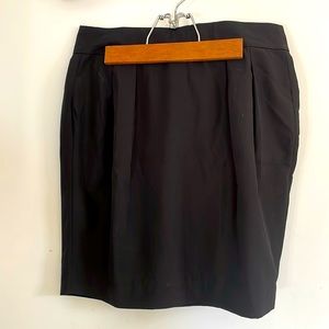 Black Banana Republic skirt, perfect for work/office etc